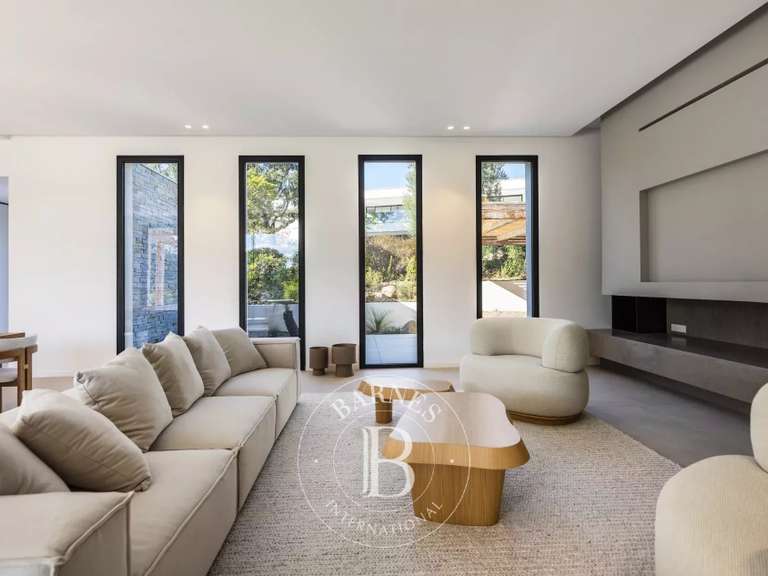 Villa Sainte-Lucie-de-Porto-Vecchio - 4 chambres - 223m²