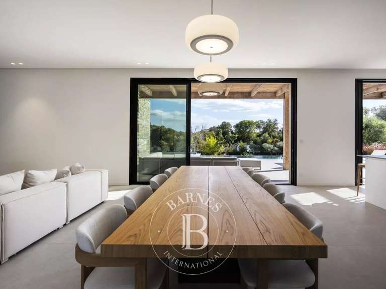 Villa Sainte-Lucie-de-Porto-Vecchio - 4 chambres - 223m²