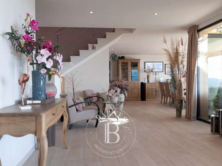 Villa avec Vue sur mer Sainte-Lucie-de-Porto-Vecchio - 5 chambres - 230m²