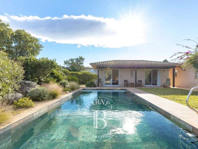 Villa with Sea view Sainte-Lucie-de-Porto-Vecchio - 3 bedrooms - 175m²