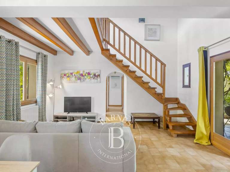 Villa Sainte-Lucie-de-Porto-Vecchio - 7 chambres - 250m²