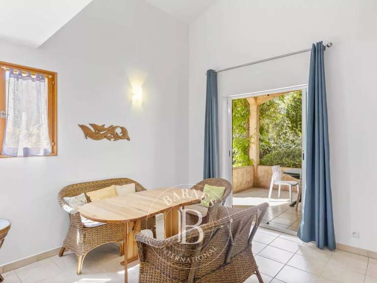 Villa Sainte-Lucie-de-Porto-Vecchio - 7 chambres - 250m²