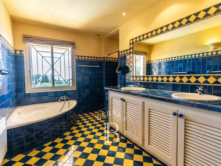 Villa avec Vue sur mer Sainte-Lucie-de-Porto-Vecchio - 5 chambres - 1738m²