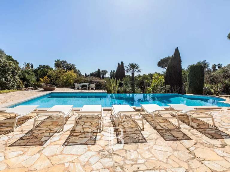 Villa avec Vue sur mer Sainte-Lucie-de-Porto-Vecchio - 5 chambres - 1738m²