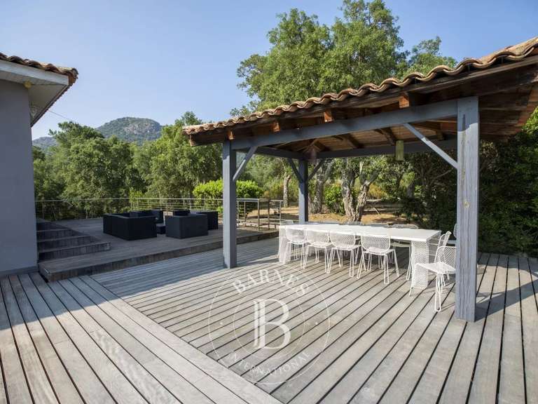 Villa Sainte-Lucie-de-Porto-Vecchio - 8 chambres - 394m²