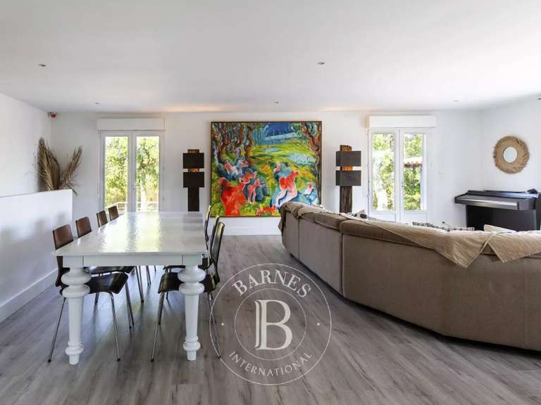 Villa Sainte-Lucie-de-Porto-Vecchio - 8 chambres - 394m²