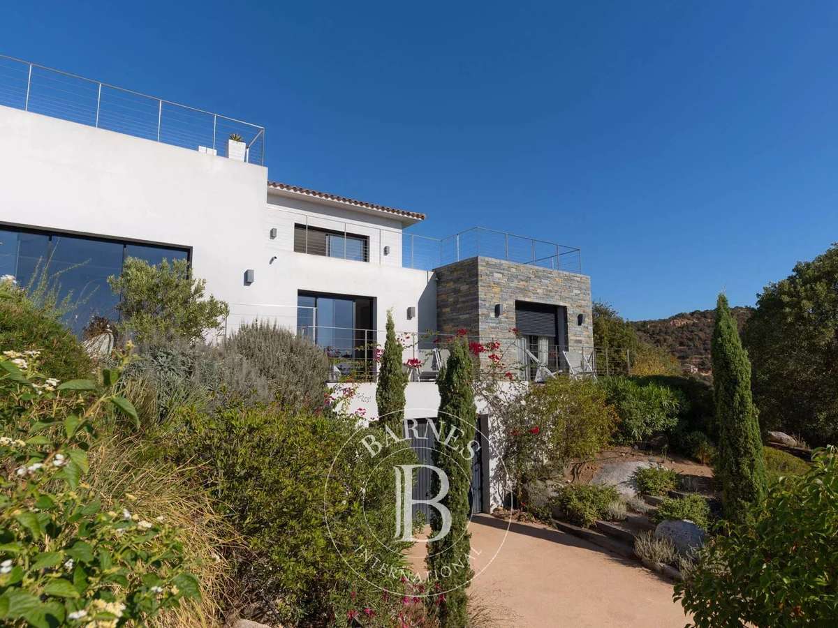 Villa Sainte-Lucie-de-Porto-Vecchio