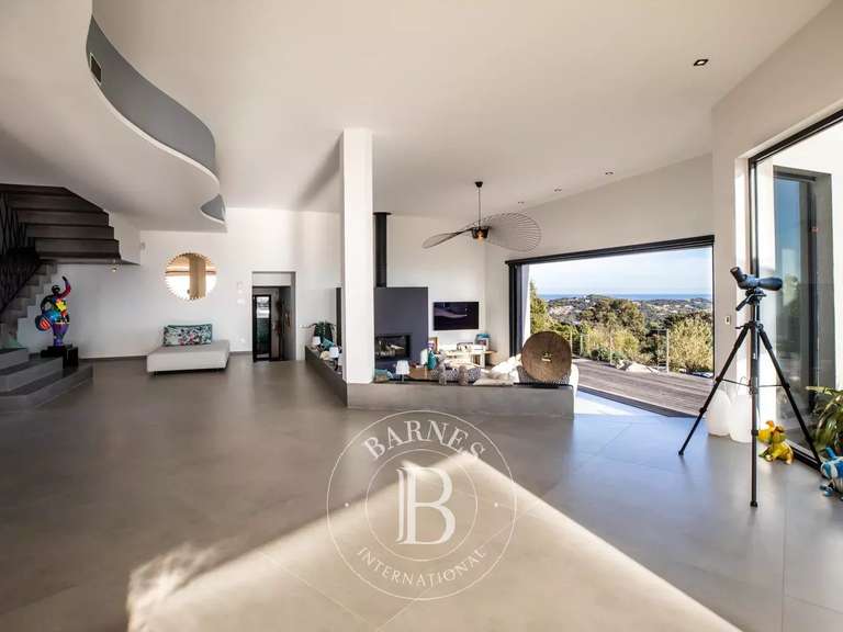 Villa with Sea view Sainte-Lucie-de-Porto-Vecchio - 6 bedrooms - 350m²