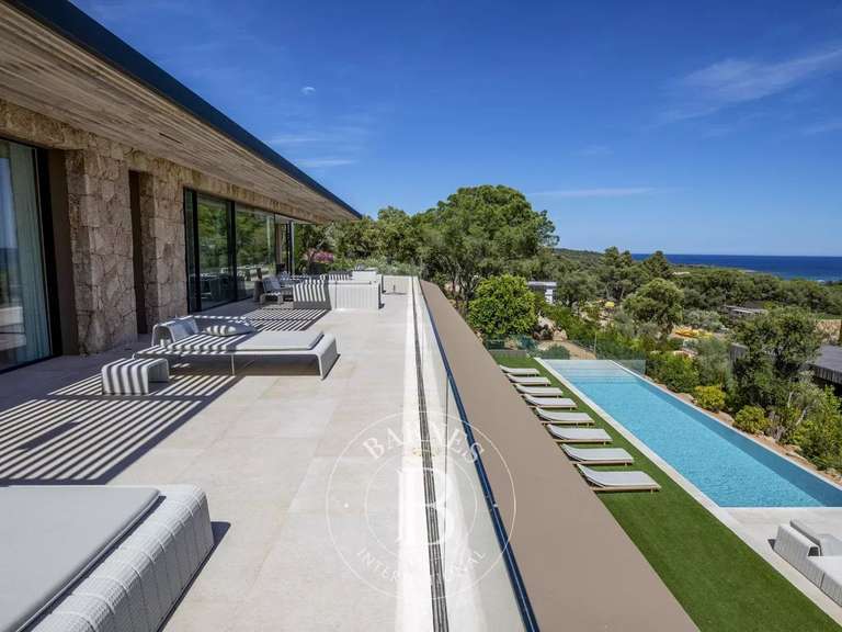 Villa avec Vue sur mer Sainte-Lucie-de-Porto-Vecchio - 7 chambres - 490m²