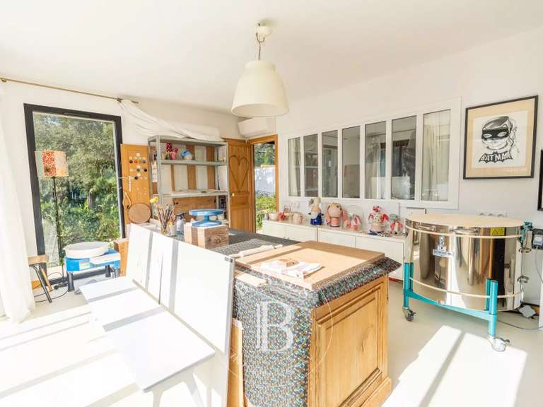 Villa Sainte-Lucie-de-Porto-Vecchio - 4 chambres - 200m²