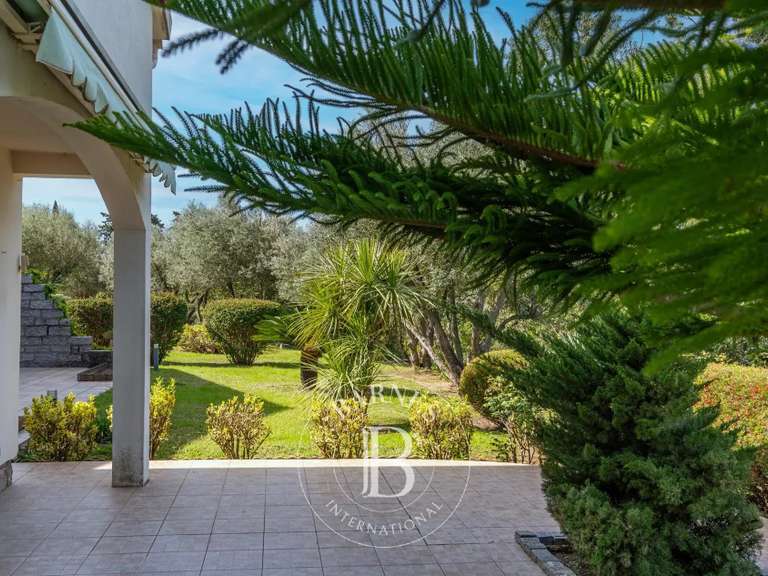 Villa Sainte-Lucie-de-Porto-Vecchio - 3 chambres - 294m²