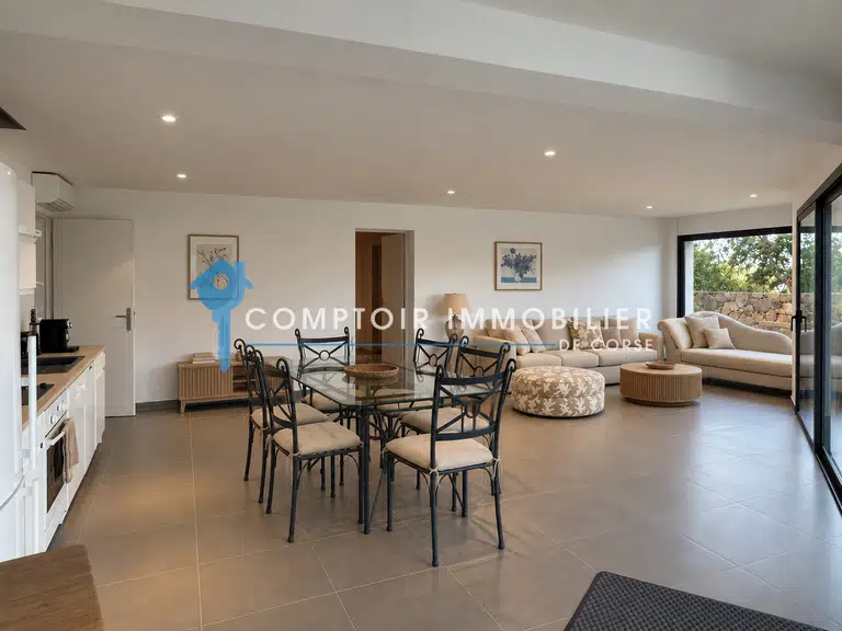 Villa Sainte-Lucie-de-Porto-Vecchio - 8 chambres - 595m²
