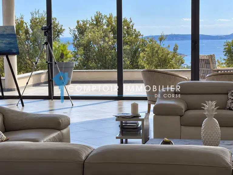 Villa Sainte-Lucie-de-Porto-Vecchio - 8 chambres - 595m²