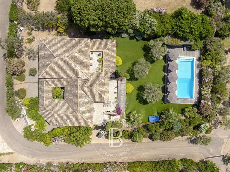 Villa avec Vue sur mer Sainte-Lucie-de-Porto-Vecchio - 7 chambres - 350m²