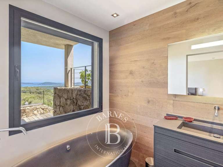 Villa avec Vue sur mer Sainte-Lucie-de-Porto-Vecchio - 5 chambres - 350m²