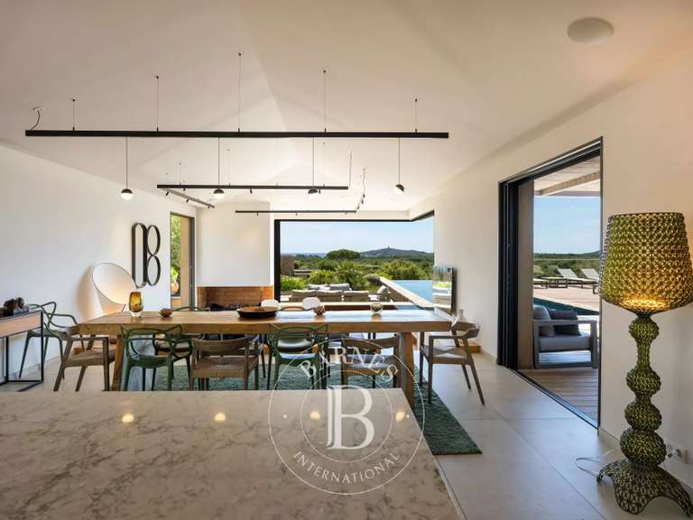 Villa with Sea view Sainte-Lucie-de-Porto-Vecchio - 5 bedrooms - 350m²