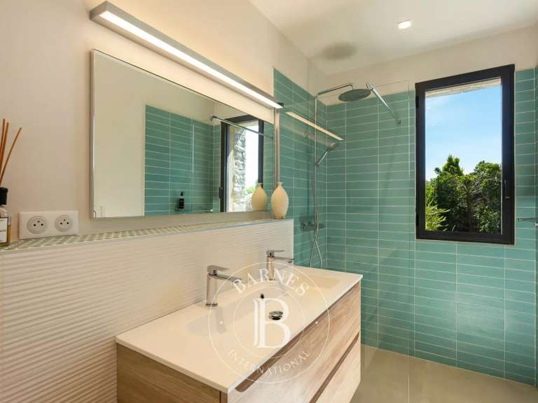 Villa with Sea view Sainte-Lucie-de-Porto-Vecchio - 5 bedrooms - 350m²