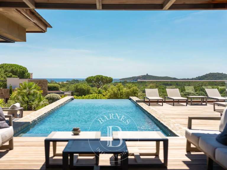 Villa with Sea view Sainte-Lucie-de-Porto-Vecchio - 5 bedrooms - 350m²