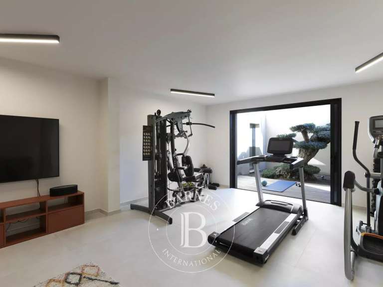 Villa with Sea view Sainte-Lucie-de-Porto-Vecchio - 5 bedrooms - 350m²