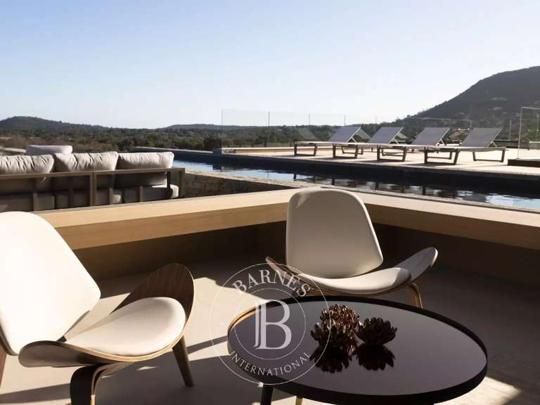 Villa with Sea view Sainte-Lucie-de-Porto-Vecchio - 5 bedrooms - 350m²