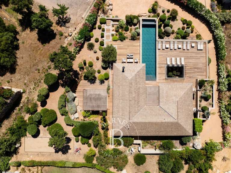 Villa with Sea view Sainte-Lucie-de-Porto-Vecchio - 5 bedrooms - 350m²