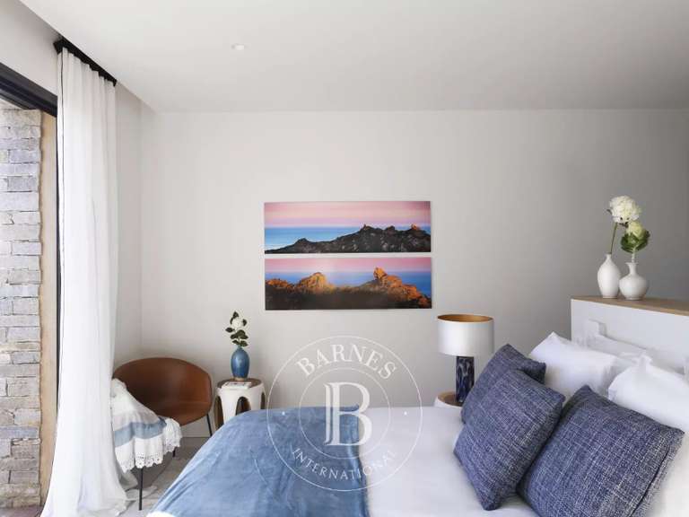 Villa with Sea view Sainte-Lucie-de-Porto-Vecchio - 5 bedrooms - 350m²