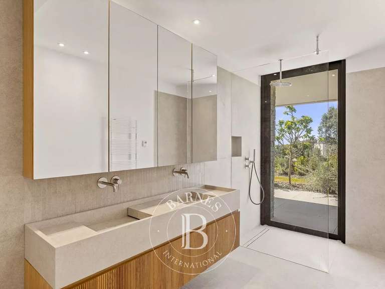 Villa Sainte-Lucie-de-Porto-Vecchio - 4 chambres - 254m²