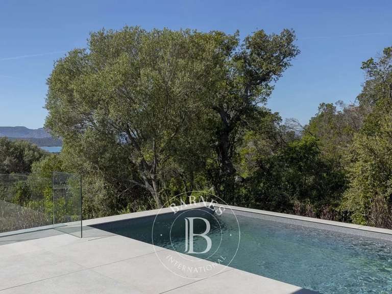 Villa Sainte-Lucie-de-Porto-Vecchio - 4 chambres - 254m²
