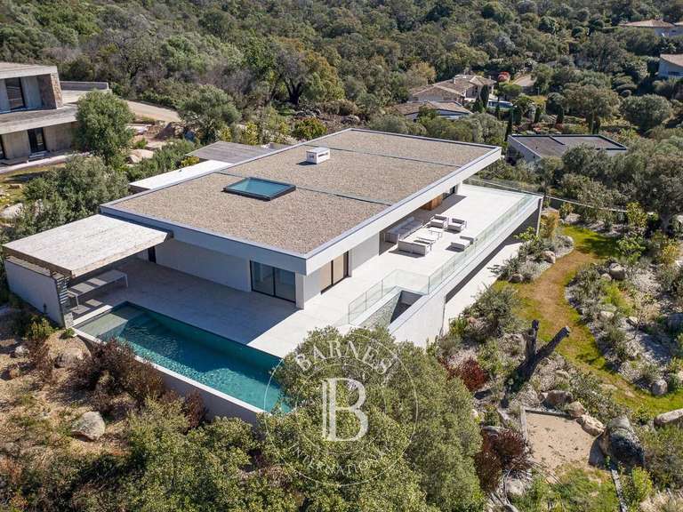 Villa Sainte-Lucie-de-Porto-Vecchio - 4 chambres - 254m²