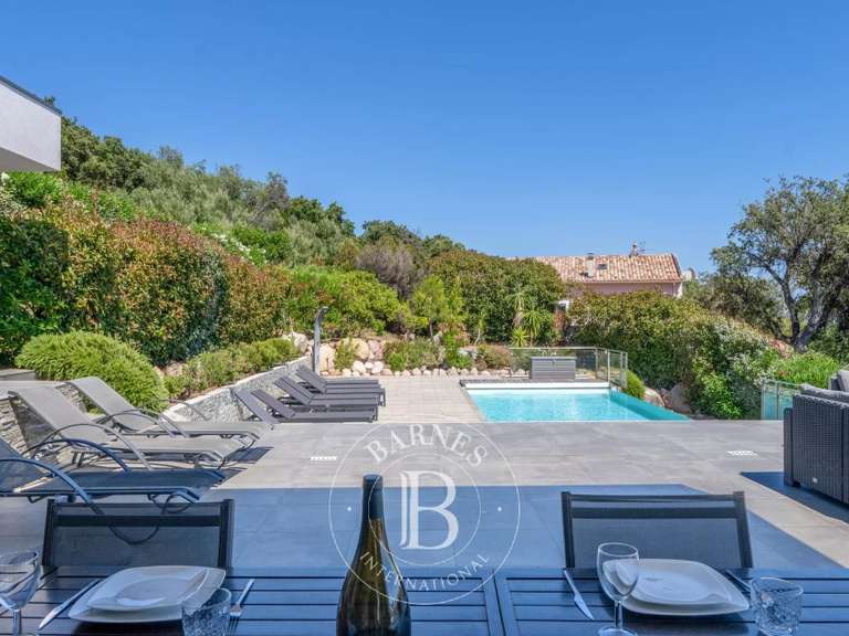 Villa avec Vue sur mer Sainte-Lucie-de-Porto-Vecchio - 4 chambres - 200m²