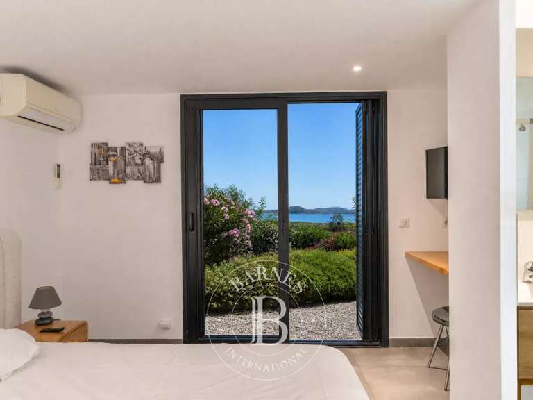 Villa avec Vue sur mer Sainte-Lucie-de-Porto-Vecchio - 4 chambres - 200m²