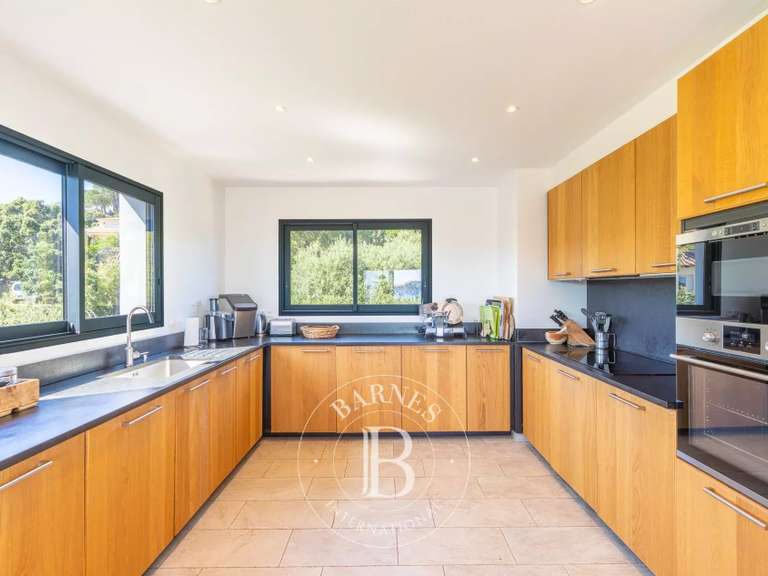 Villa avec Vue sur mer Sainte-Lucie-de-Porto-Vecchio - 6 chambres - 228m²