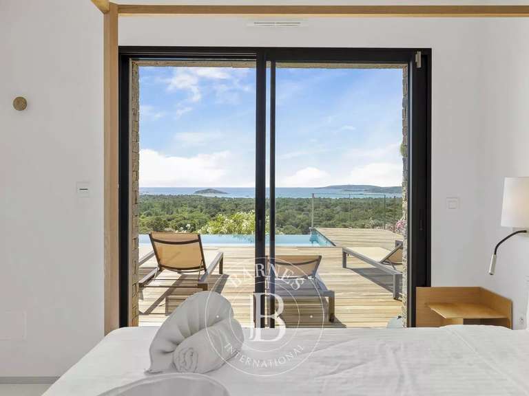 Villa avec Vue sur mer Sainte-Lucie-de-Porto-Vecchio - 5 chambres - 180m²