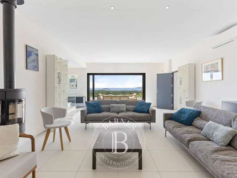Villa avec Vue sur mer Sainte-Lucie-de-Porto-Vecchio - 5 chambres - 180m²
