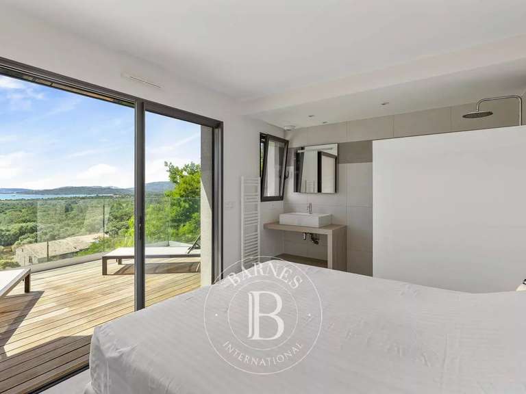 Villa avec Vue sur mer Sainte-Lucie-de-Porto-Vecchio - 5 chambres - 180m²