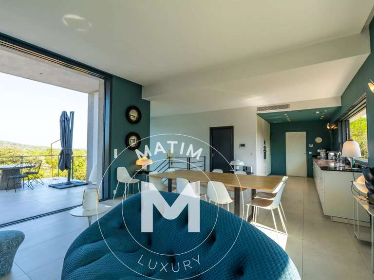 Villa with Sea view Sainte-Lucie-de-Porto-Vecchio - 5 bedrooms - 200m²