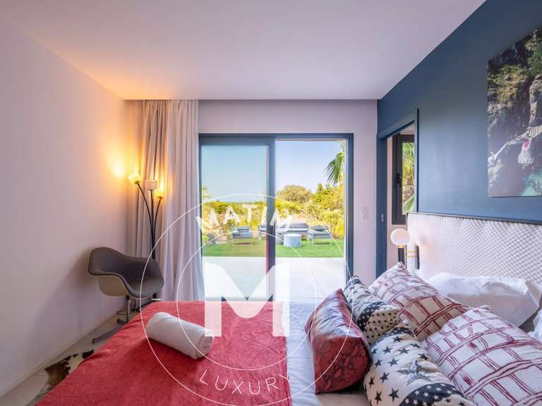 Villa with Sea view Sainte-Lucie-de-Porto-Vecchio - 5 bedrooms - 200m²
