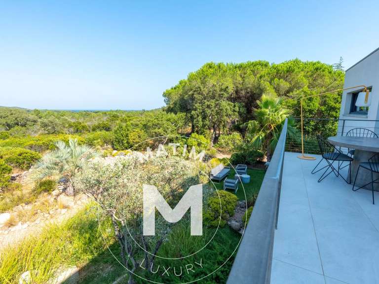 Villa with Sea view Sainte-Lucie-de-Porto-Vecchio - 5 bedrooms - 200m²