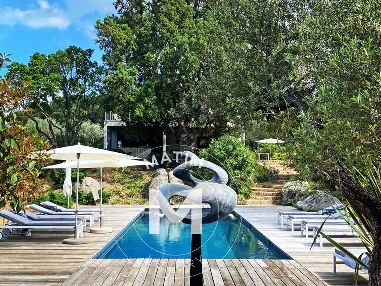 Villa avec Vue sur mer Sainte-Lucie-de-Porto-Vecchio - 5 chambres - 200m²