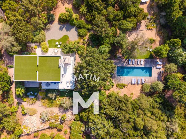 Villa with Sea view Sainte-Lucie-de-Porto-Vecchio - 5 bedrooms - 200m²