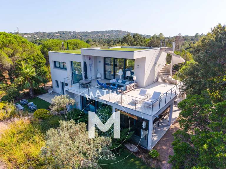 Villa with Sea view Sainte-Lucie-de-Porto-Vecchio - 5 bedrooms - 200m²