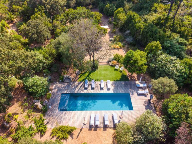 Villa avec Vue sur mer Sainte-Lucie-de-Porto-Vecchio - 5 chambres - 200m²