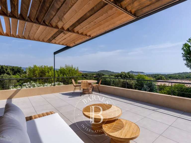 Villa avec Vue sur mer Sainte-Lucie-de-Porto-Vecchio - 5 chambres - 230m²
