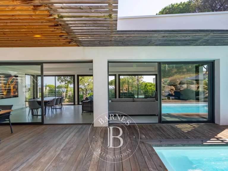 Villa avec Vue sur mer Sainte-Lucie-de-Porto-Vecchio - 5 chambres - 600m²