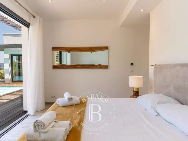 Villa avec Vue sur mer Sainte-Lucie-de-Porto-Vecchio - 5 chambres - 600m²