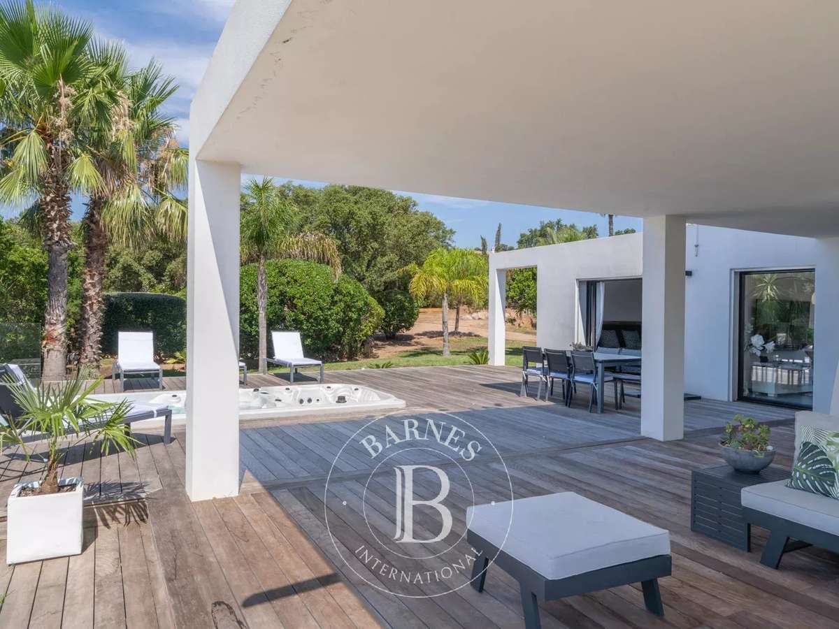 Villa Sainte-Lucie-de-Porto-Vecchio