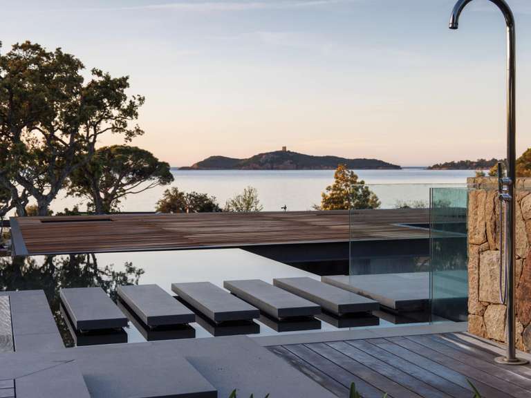 Villa Sainte-Lucie-de-Porto-Vecchio - 7 bedrooms - 693m²