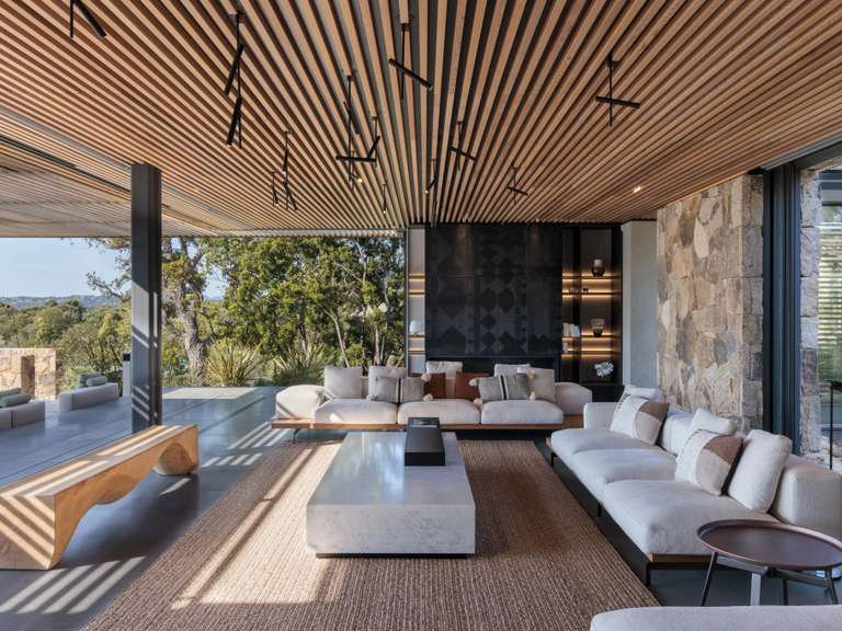 Villa Sainte-Lucie-de-Porto-Vecchio - 7 bedrooms - 693m²