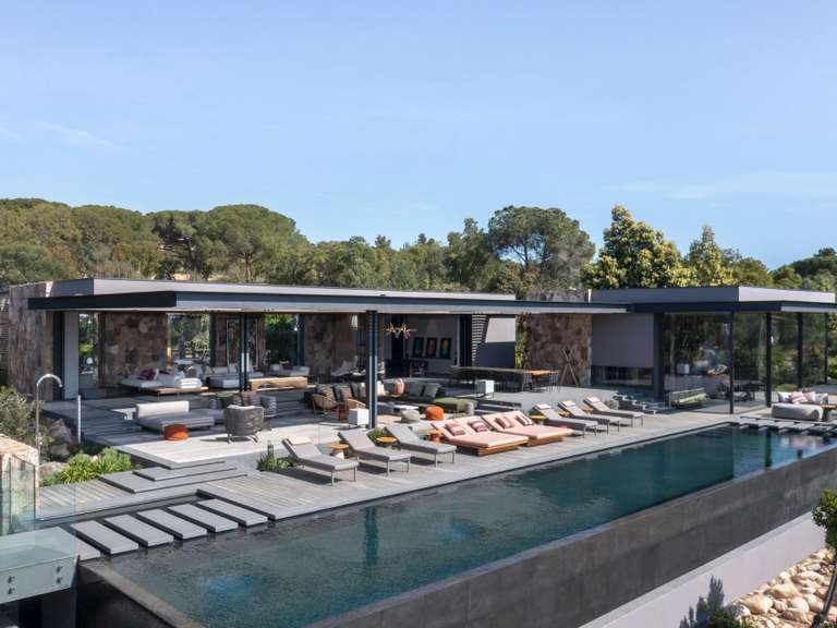 Villa Sainte-Lucie-de-Porto-Vecchio - 7 bedrooms - 693m²