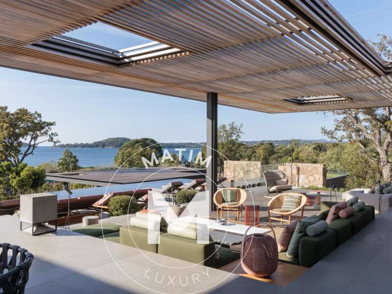 Villa Sainte-Lucie-de-Porto-Vecchio - 7 bedrooms - 693m²